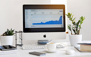 开云体育视频直播-阿莱格里或将接任巴萨新帅，球迷期待斩获冠军，巴萨阿莱纳