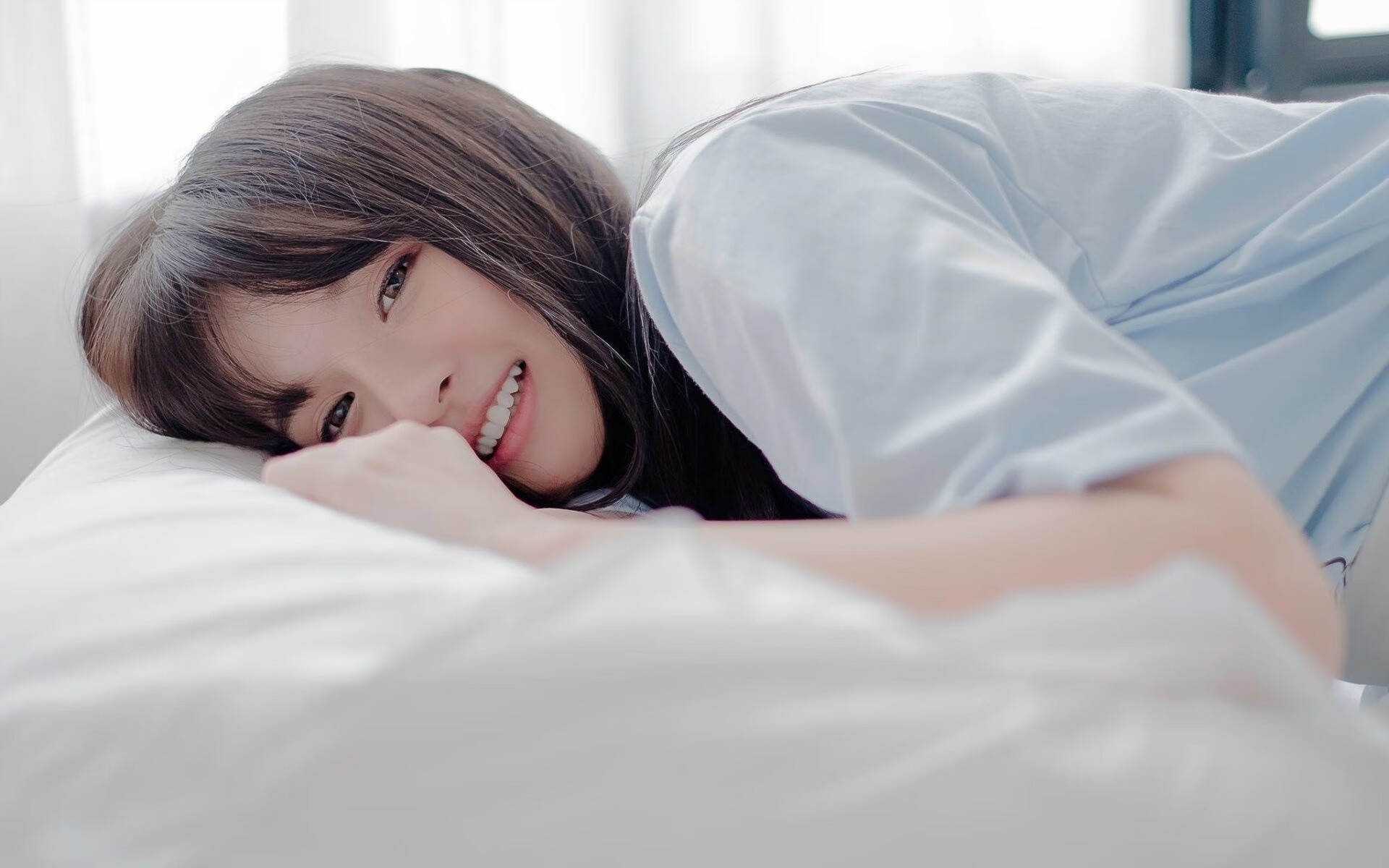 开云APP-_湖人队士气高昂，向季后赛目标迈进_，湖人队v